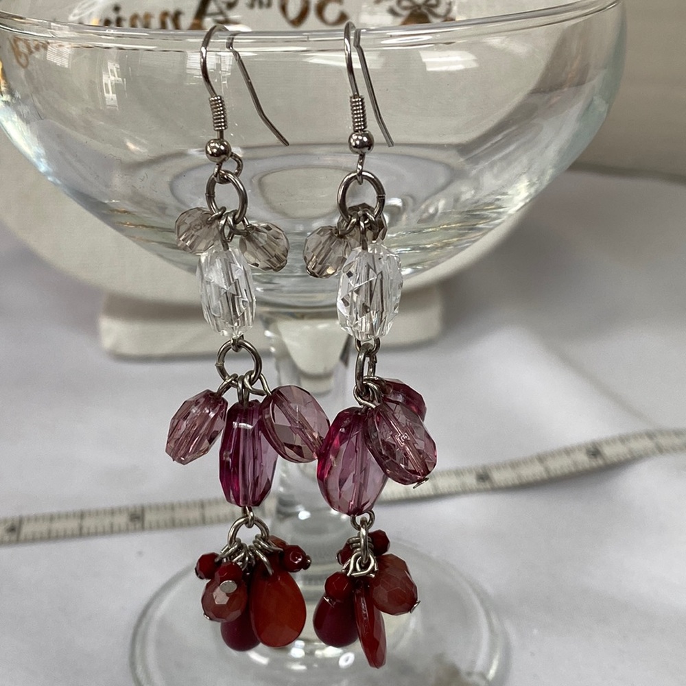 Pretty mauve purple dangling chandelier style earrings